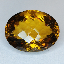 25.12ct Cuarzo Honey talla oval 21x16mm