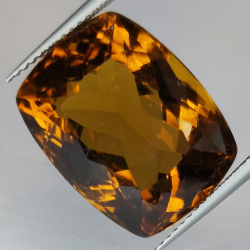 20.05ct Cuarzo Honey talla cojin 18x13mm