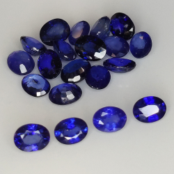 4,27 ct blauer Saphir im Ovalschliff, 4 x 3 mm