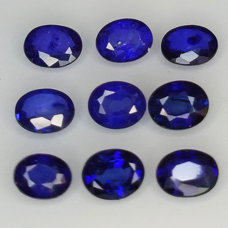 Zaffiro blu da 2,59 ct taglio ovale 4x3 mm