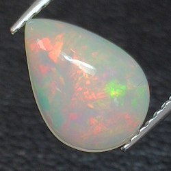 Äthiopischer (Wello) Opal im Birnenschliff 10.73x 8.65 mm 1.32ct