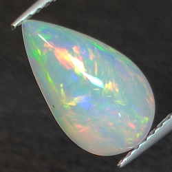 Opale etiope taglio pera 12.21 x 7.12 mm 1.92ct