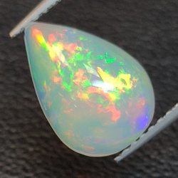 Äthiopischer (Wello) Opal im Birnenschliff 11.64 x 8.06 mm 1.72ct