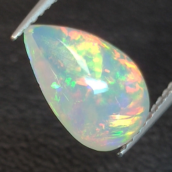 Äthiopischer (Wello) Opal im Birnenschliff 11.64 x 8.06 mm 1.72ct