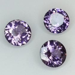 Spinel round size  4.50 a 4.59 mm 1.19 ct