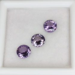 Spinel round size 4.63 a 4.72 mm 1.09 ct