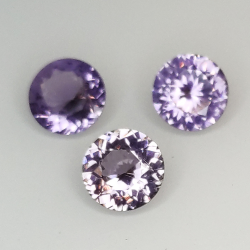 Spinel round size 4.63 a 4.72 mm 1.09 ct