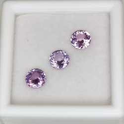 Spinel round size 4.58 a 4.65 mm 1.09 ct