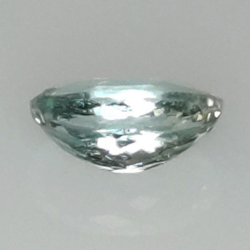 0,43 ct Paraiba-Turmalin im Ovalschliff 6,19 x 3,43 mm