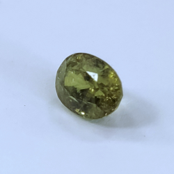 0.90ct Demantoid oval cut 6.12x4.49mm