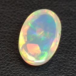 Opal Ethiopia oval cut 2.25 ct