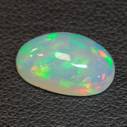 Opal Ethiopia oval cut 2.25 ct