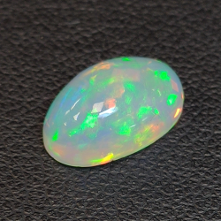 Opal Ethiopia oval cut 2.25 ct