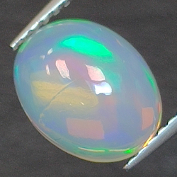 Opal Ethiopia oval cut 1.85 ct