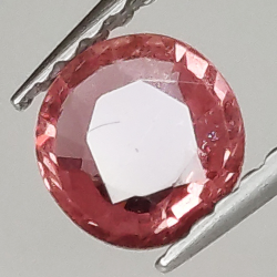 0,60 ct Padparascha-Saphir im Rundschliff 5,47 x 2,28 mm