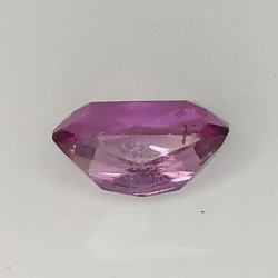 0.85ct Zafiro violeta talla esmeralda 6,09 x 4,32MM