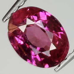 0.78ct Pink Sapphire oval cut 6.36 x 4.73mm