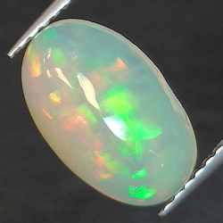 Opal Ethiopia oval cut 1.98 ct