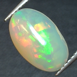 Opal Ethiopia oval cut 1.98 ct