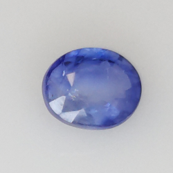 0,62 ct Saphir bleu taille ovale 4,84x3,94 mm