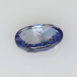 0,87 ct Blauer Saphir im Ovalschliff 6,38 x 4,91 mm