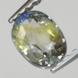 0,84 ct blauer und gelber Saphir im Ovalschliff, 5,82 x 4,28 mm