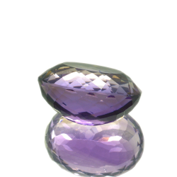 16,91 ct Amethyst im Ovalschliff 18,85 x 13,73 mm