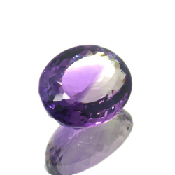 26,01 ct Amethyst im Ovalschliff 19,36 x 15,58 mm