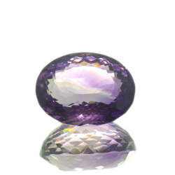 32,63 ct Amethyst im Ovalschliff 20,75 x 18,43 mm