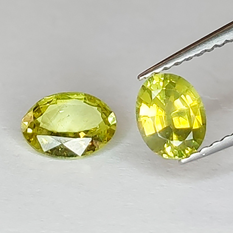 Chrysobéryl taille ovale 0.73ct