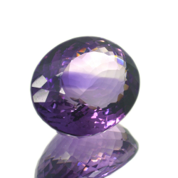 26,21 ct Amethyst im Ovalschliff 20,32 x 17,08 mm