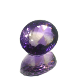 17,98 ct Amethyst im Ovalschliff 20,60 x 15,47 mm