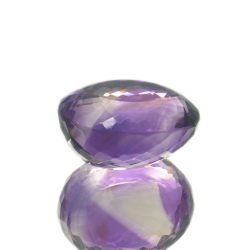 17,98 ct Amethyst im Ovalschliff 20,60 x 15,47 mm