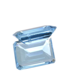 12,56 ct. Blue Topaz Octogon Cut