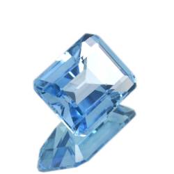 18,07 ct. Blue Topaz Octogon Cut