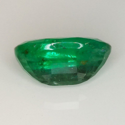 2,59 ct Smaragd im Ovalschliff 10,84 x 7,02 mm