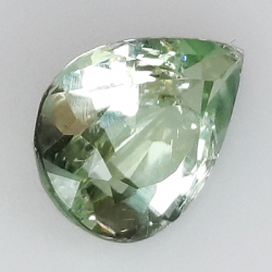 1,70 ct Paraiba-Turmalin im Birnenschliff, 9,46 x 6,74 mm