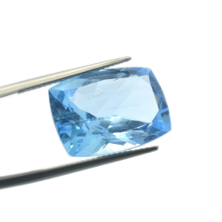 17,32 ct. Blue Topaz Cushion