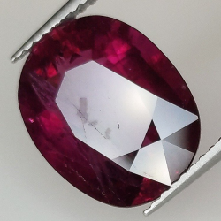 5,87ct Turmalina Rubelita Talla Oval 13,09x10,41mm