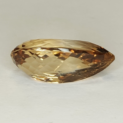 Topazio champagne taglio a pera da 12,73 ct 19,25 x 11,56 mm