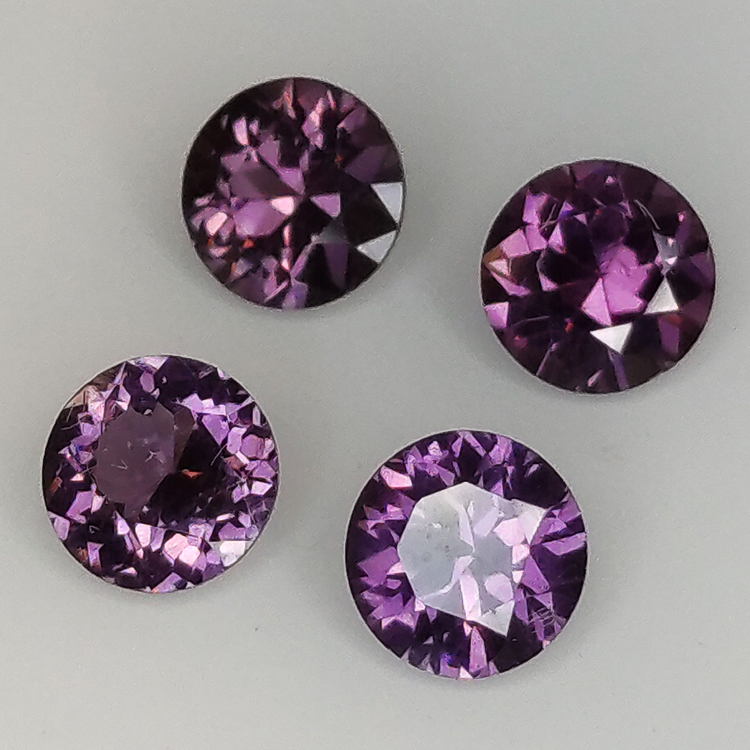 1.71ct Spinel Round Cut 4.8 mm