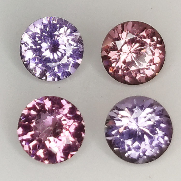 1.49ct Spinel Round Cut 4.4-4.5mm