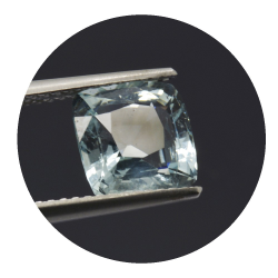 2,99 ct.  Acquamarina in Faccettato Cuscino