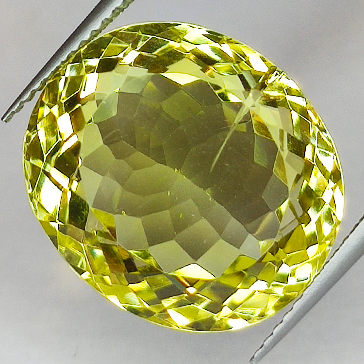 Quartz citron 21,34 ct taille ovale 17,81x15,44 mm