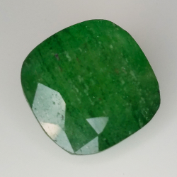 13.34ct Cuarzo verde talla cojín 14,92x15,17mm