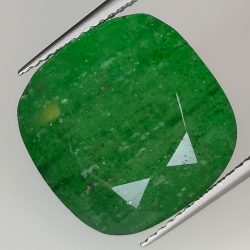 13.34ct Cuarzo verde talla cojín 14,92x15,17mm