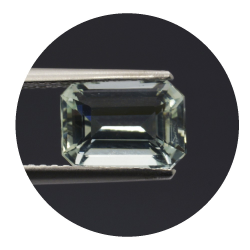 2,17 ct. aquamarin kissen Smaragd