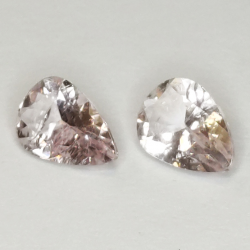 Morganite taille poire 1pz 5-7mm