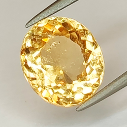 3,03 ct Hessonit-Granat im Ovalschliff 9,48 x 8,58 mm