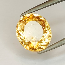 3,03 ct Hessonit-Granat im Ovalschliff 9,48 x 8,58 mm